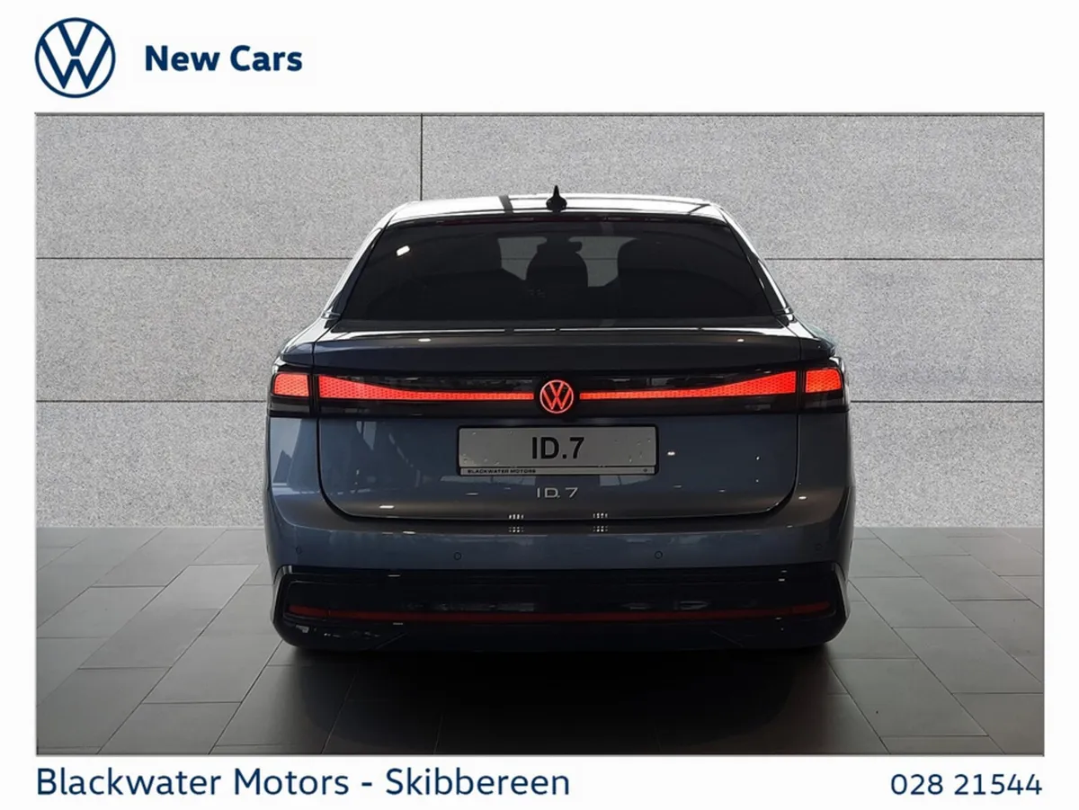 Volkswagen ID.7 Hatchback, Electric, 2026, Blue