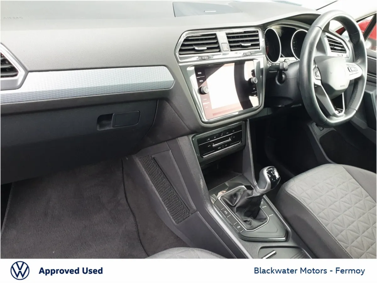 Volkswagen Tiguan SUV, Diesel, 2023, Red