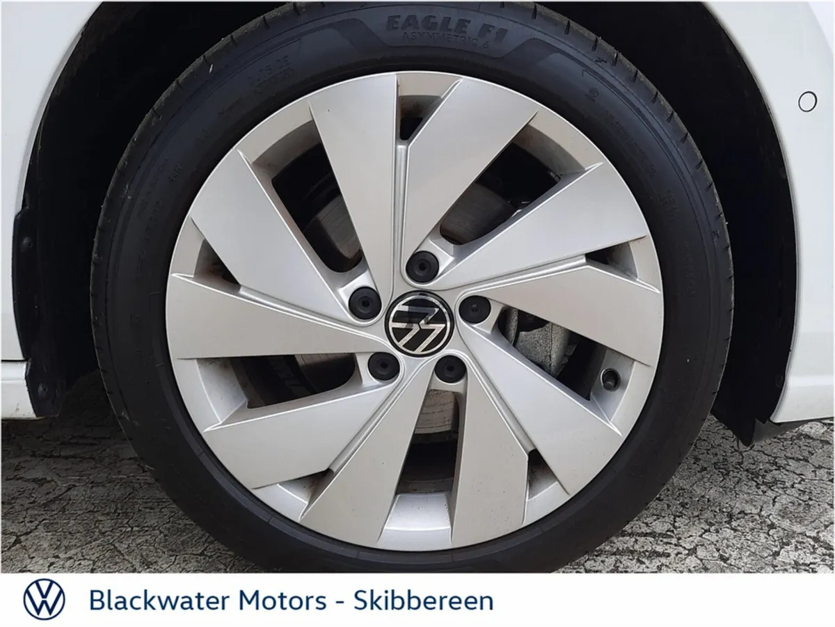 Volkswagen Golf Hatchback, Diesel, 2026, White