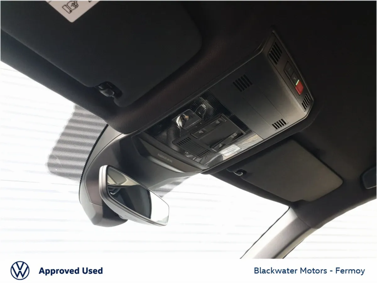 Volkswagen T-Roc SUV, Petrol, 2023, Black