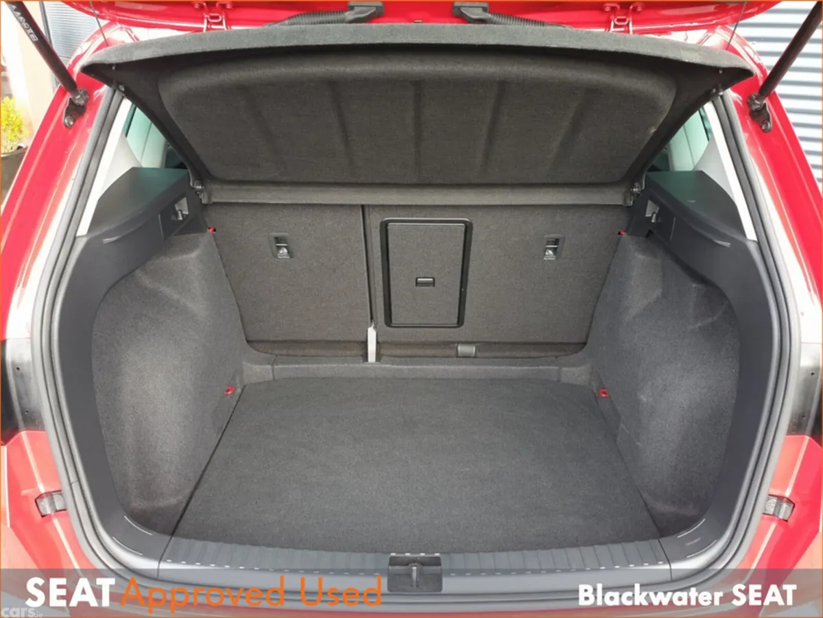 SEAT Ateca Estate, Diesel, 2023, Red