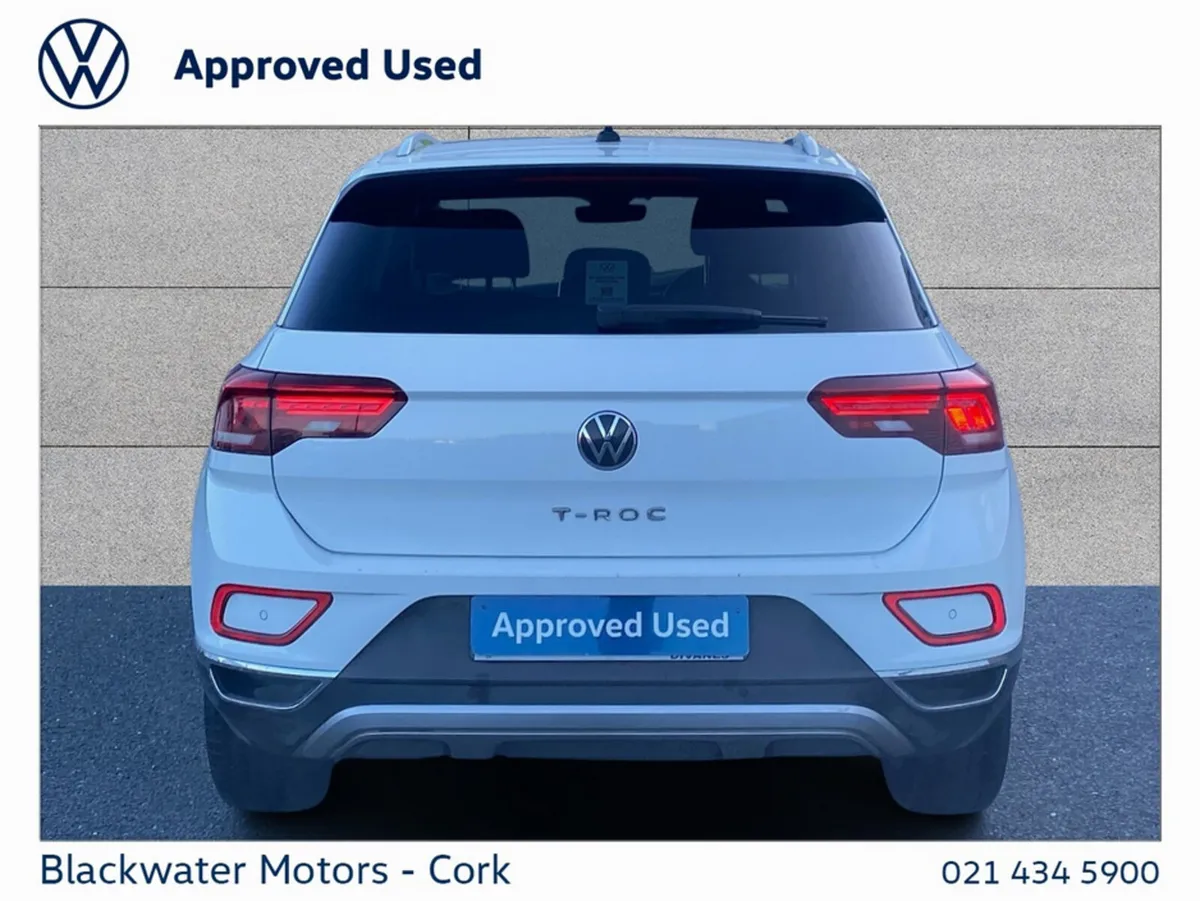 Volkswagen T-Roc SUV, Petrol, 2023, White