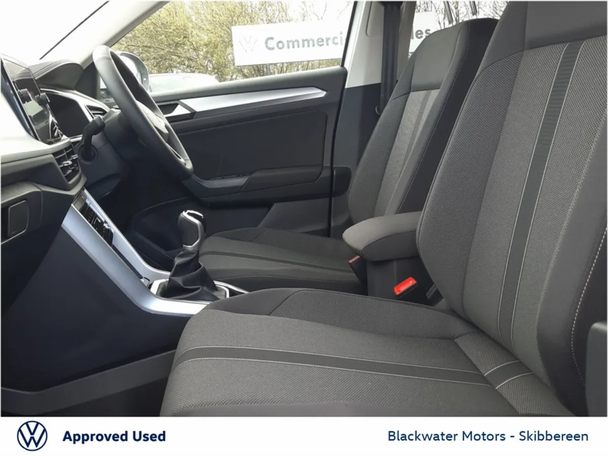 Volkswagen T-Roc SUV, Diesel, 2026, White