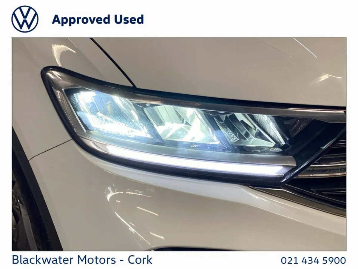 Volkswagen T-Roc SUV, Petrol, 2023, White