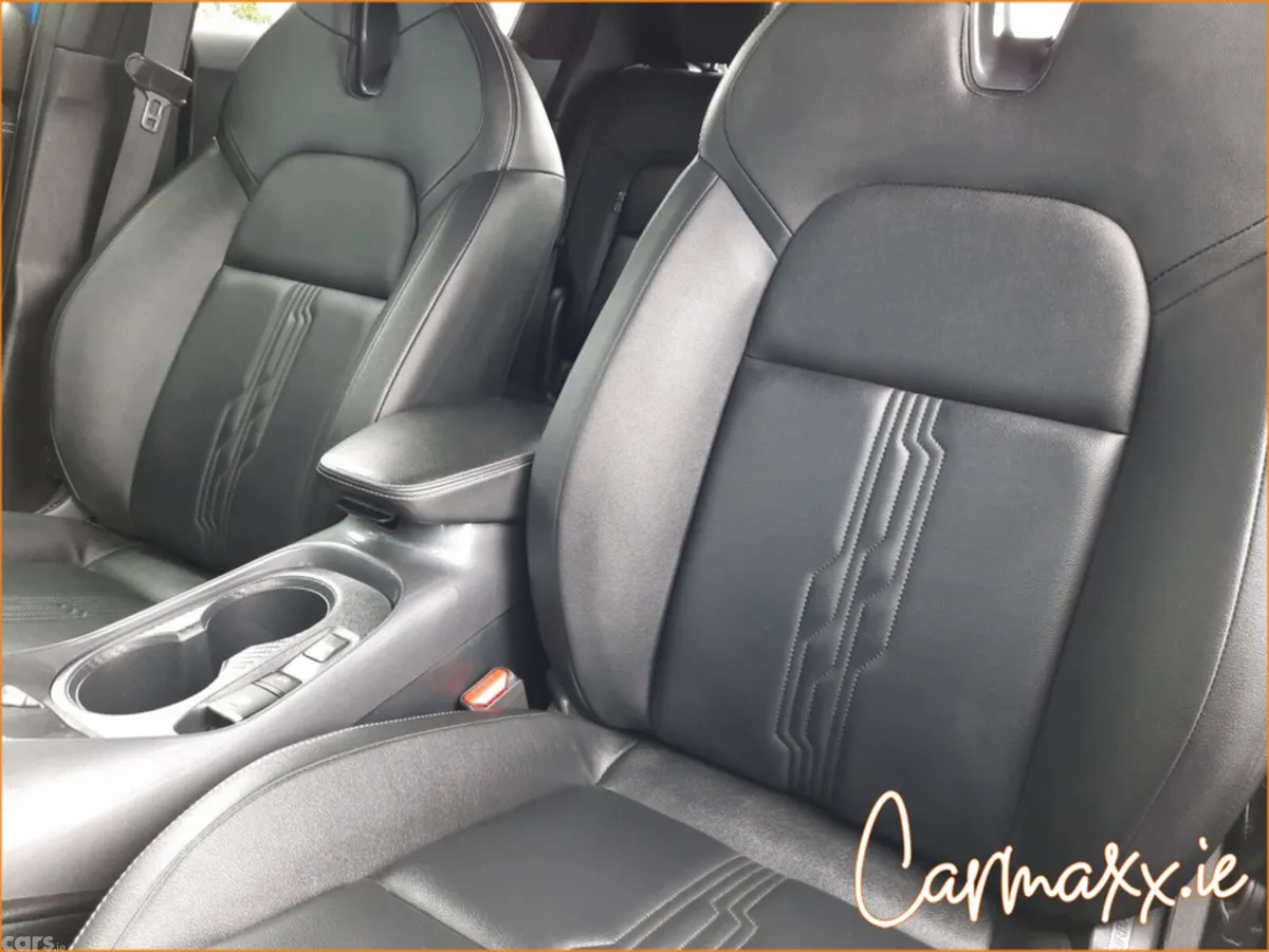 Nissan Juke MPV, Petrol, 2023, Black