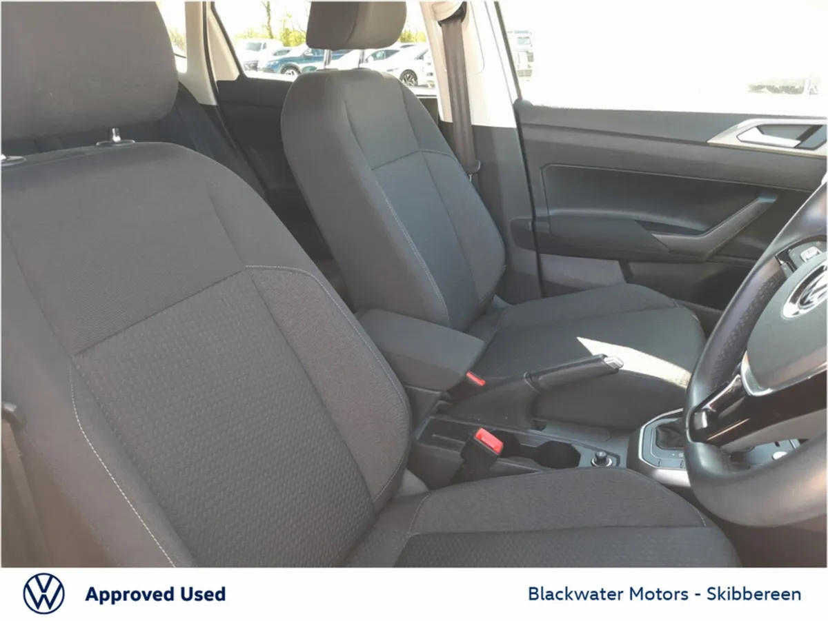 Volkswagen Polo Hatchback, Petrol, 2022, White