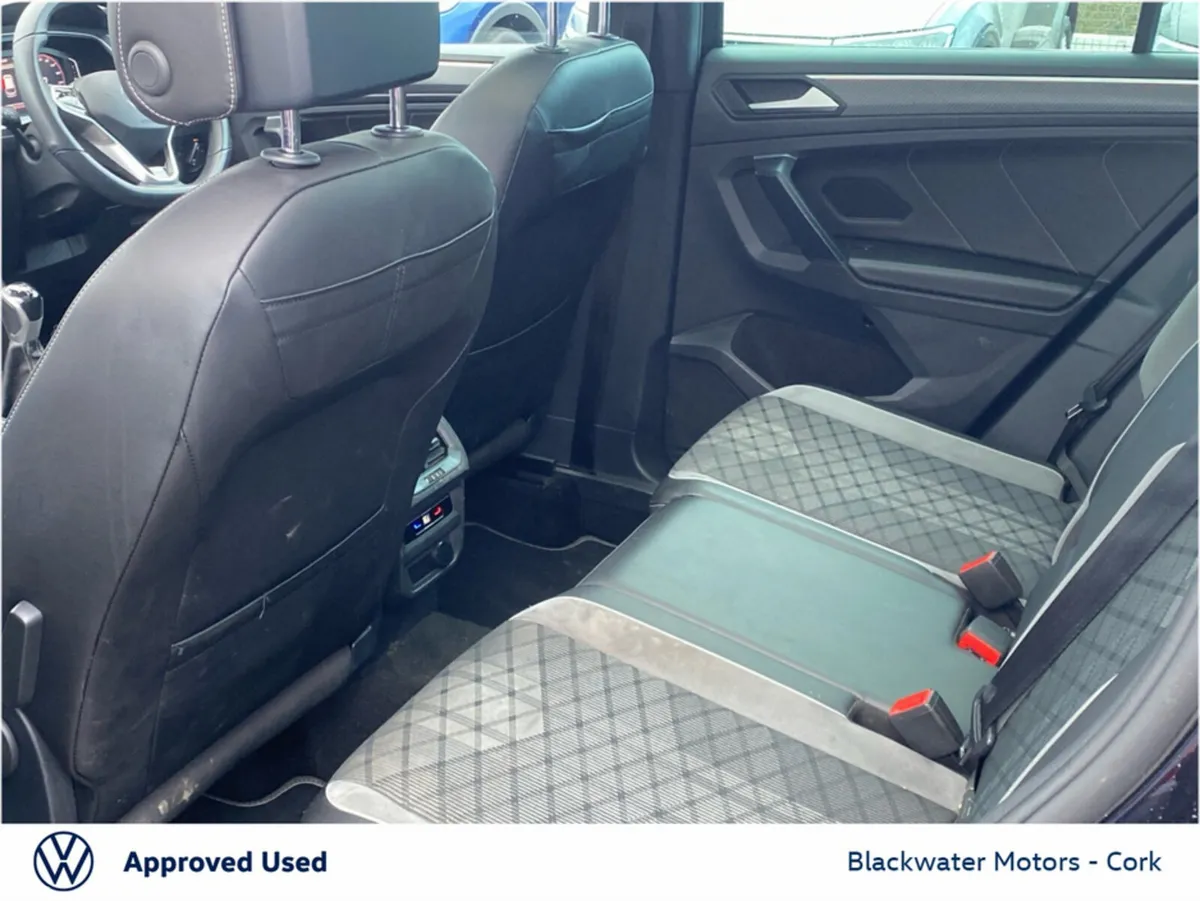 Volkswagen Tiguan Estate, Diesel, 2022, Black