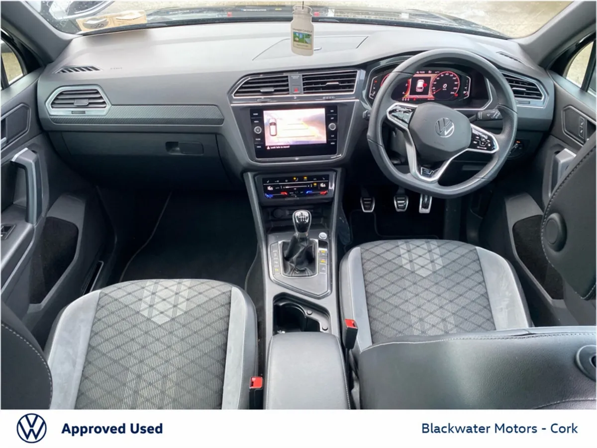 Volkswagen Tiguan Estate, Diesel, 2022, Black