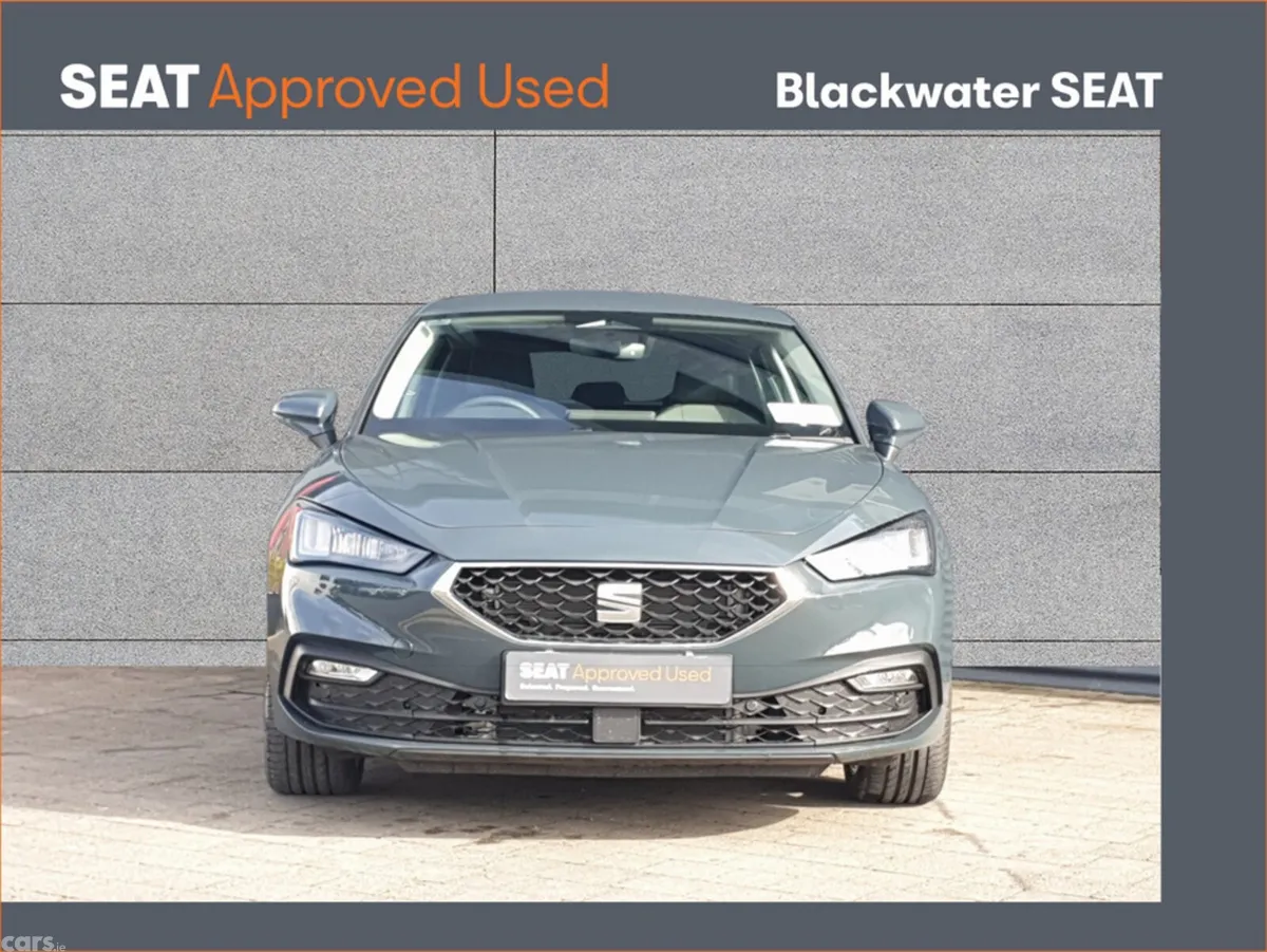 SEAT Leon Hatchback, Diesel, 2026, Blue
