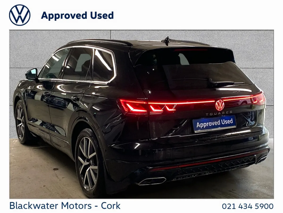 Volkswagen Touareg SUV, Diesel, 2024, Black
