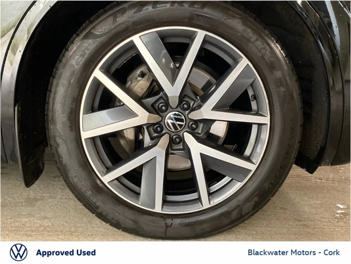 Volkswagen Touareg SUV, Diesel, 2024, Black