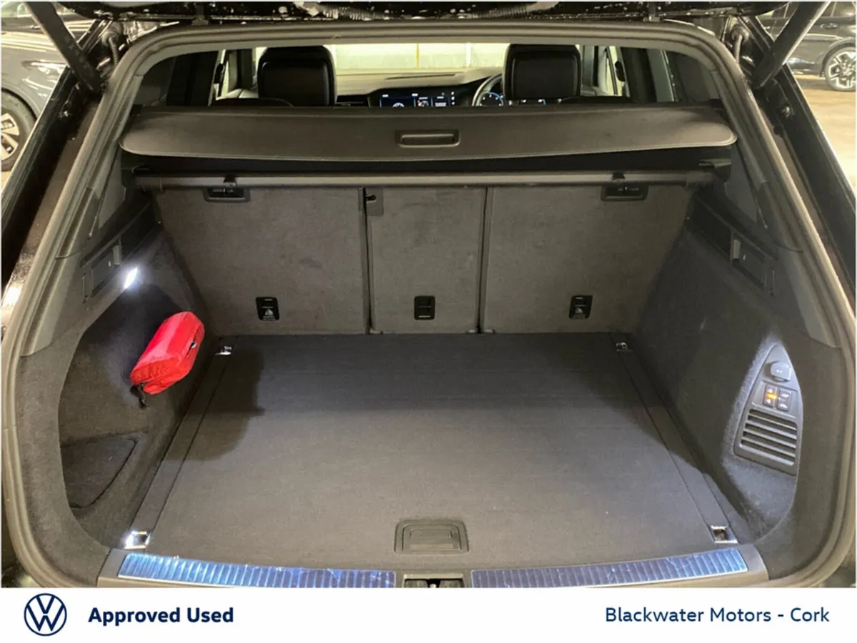 Volkswagen Touareg SUV, Diesel, 2024, Black