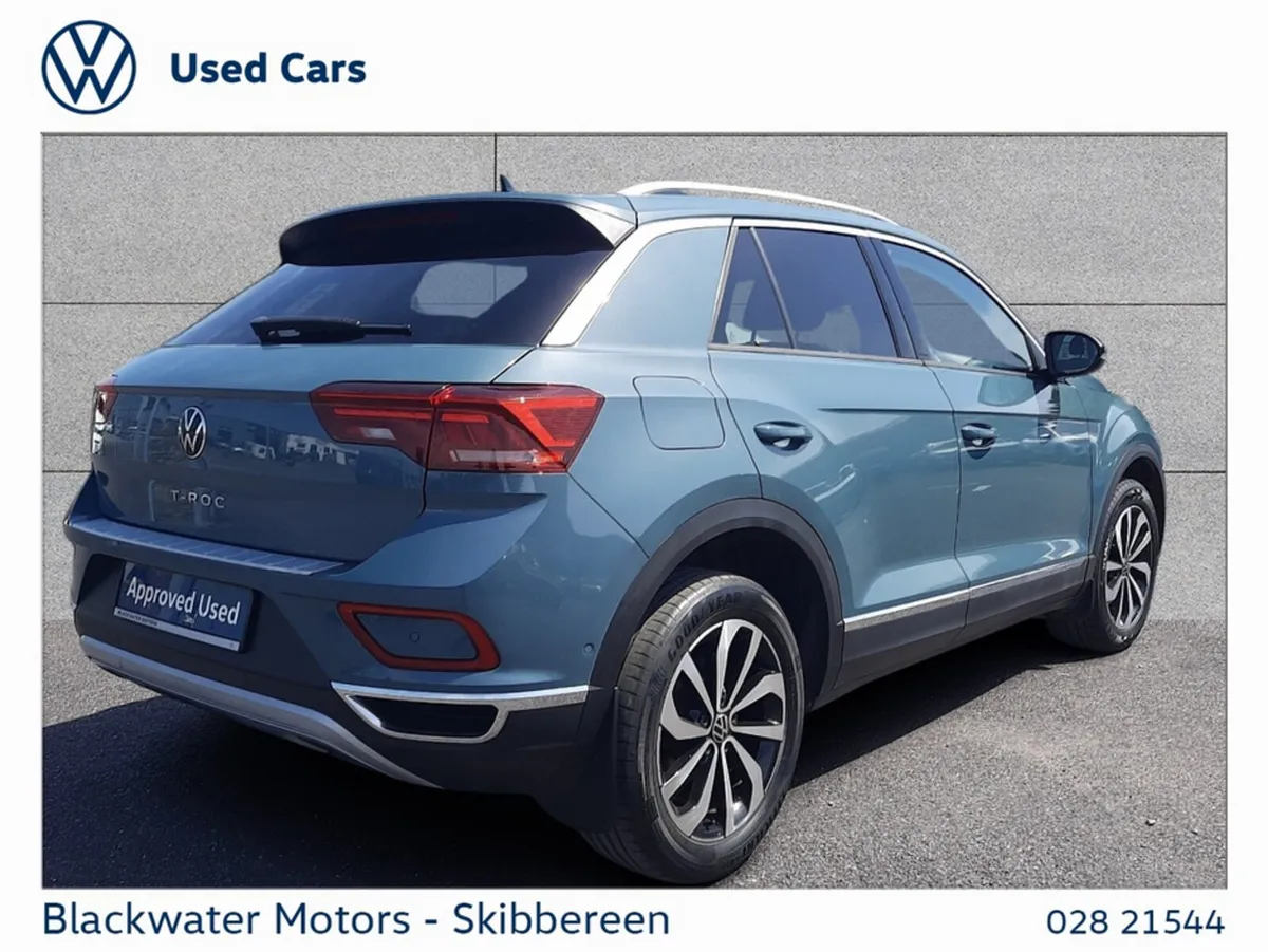 Volkswagen T-Roc Estate, Petrol, 2022, Blue