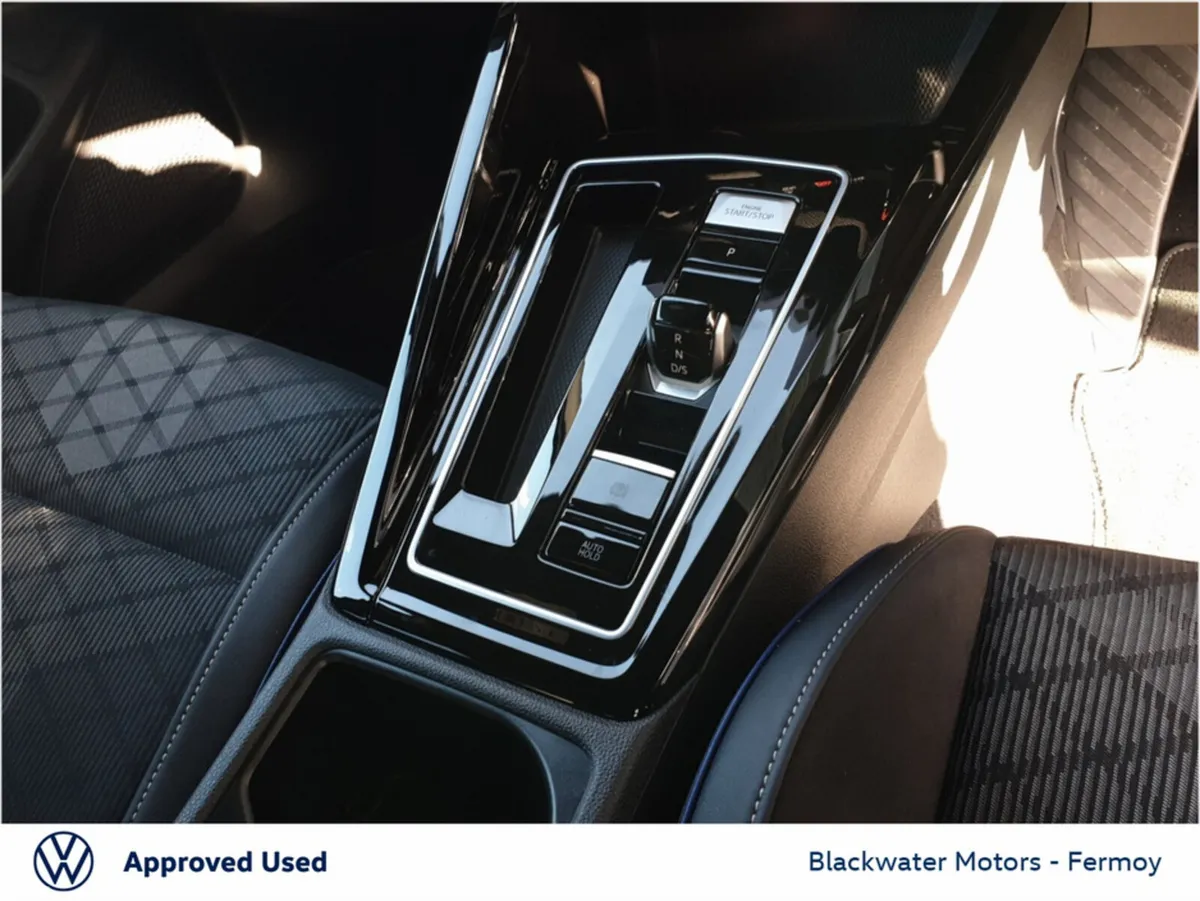Volkswagen Golf Hatchback, Diesel, 2026, Black