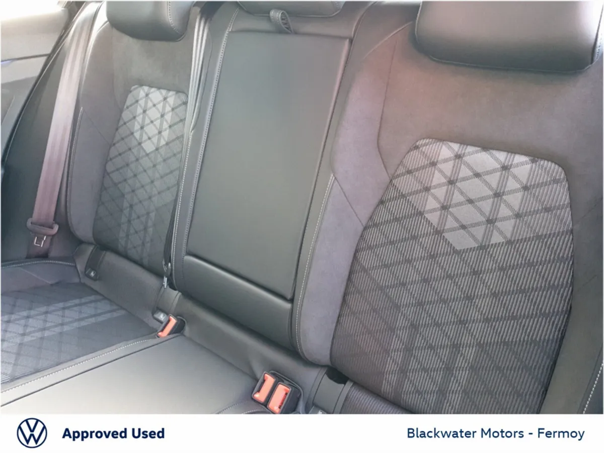 Volkswagen Golf Hatchback, Diesel, 2026, Black