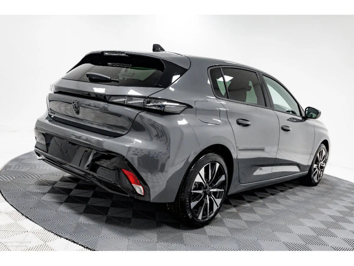 Peugeot 308 Hatchback, Petrol Hybrid, 2026, Grey