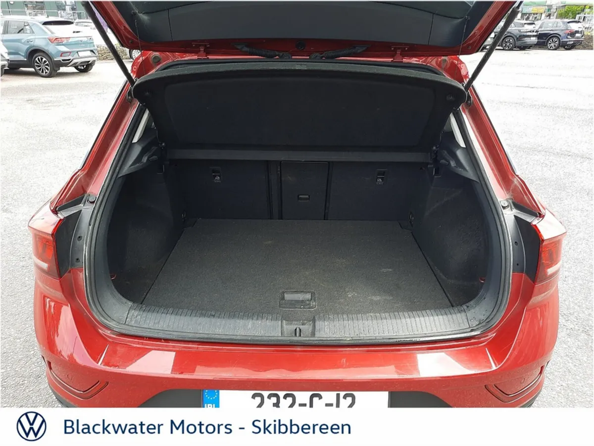 Volkswagen T-Roc Hatchback, Diesel, 2023, Red