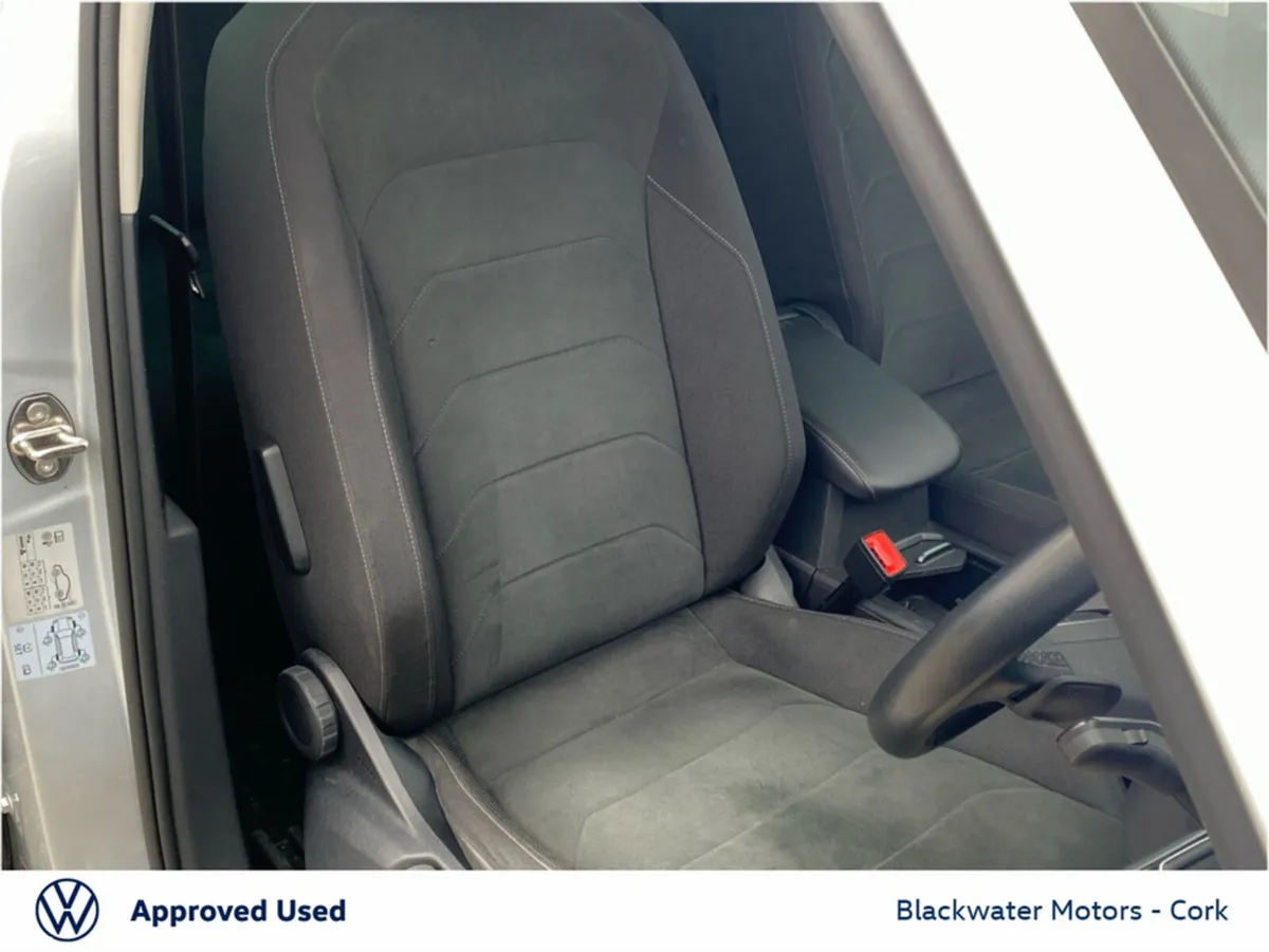 Volkswagen Tiguan SUV, Petrol Plug-in Hybrid, 2022, Grey