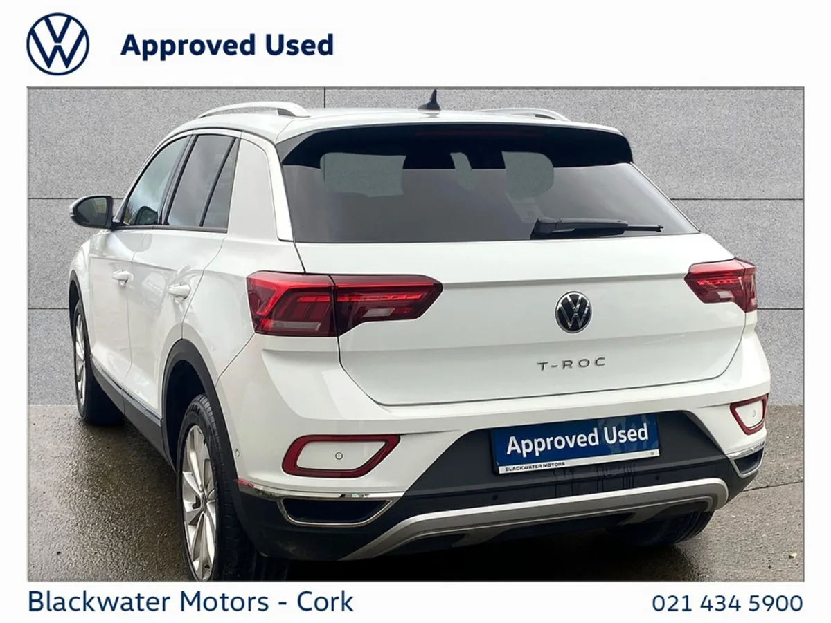 Volkswagen T-Roc SUV, Petrol, 2023, White