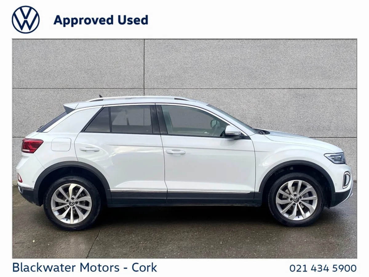 Volkswagen T-Roc SUV, Petrol, 2023, White