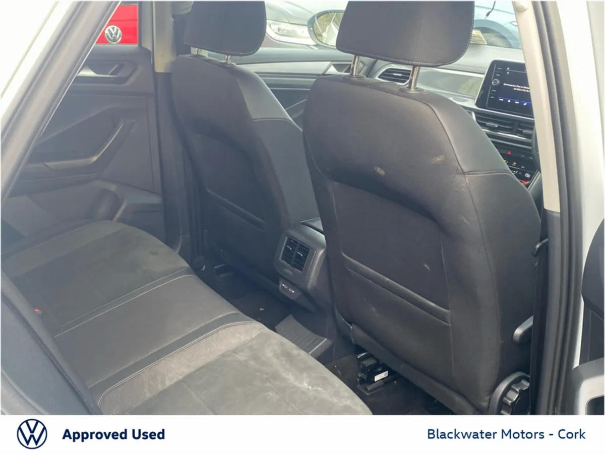 Volkswagen T-Roc SUV, Petrol, 2023, White