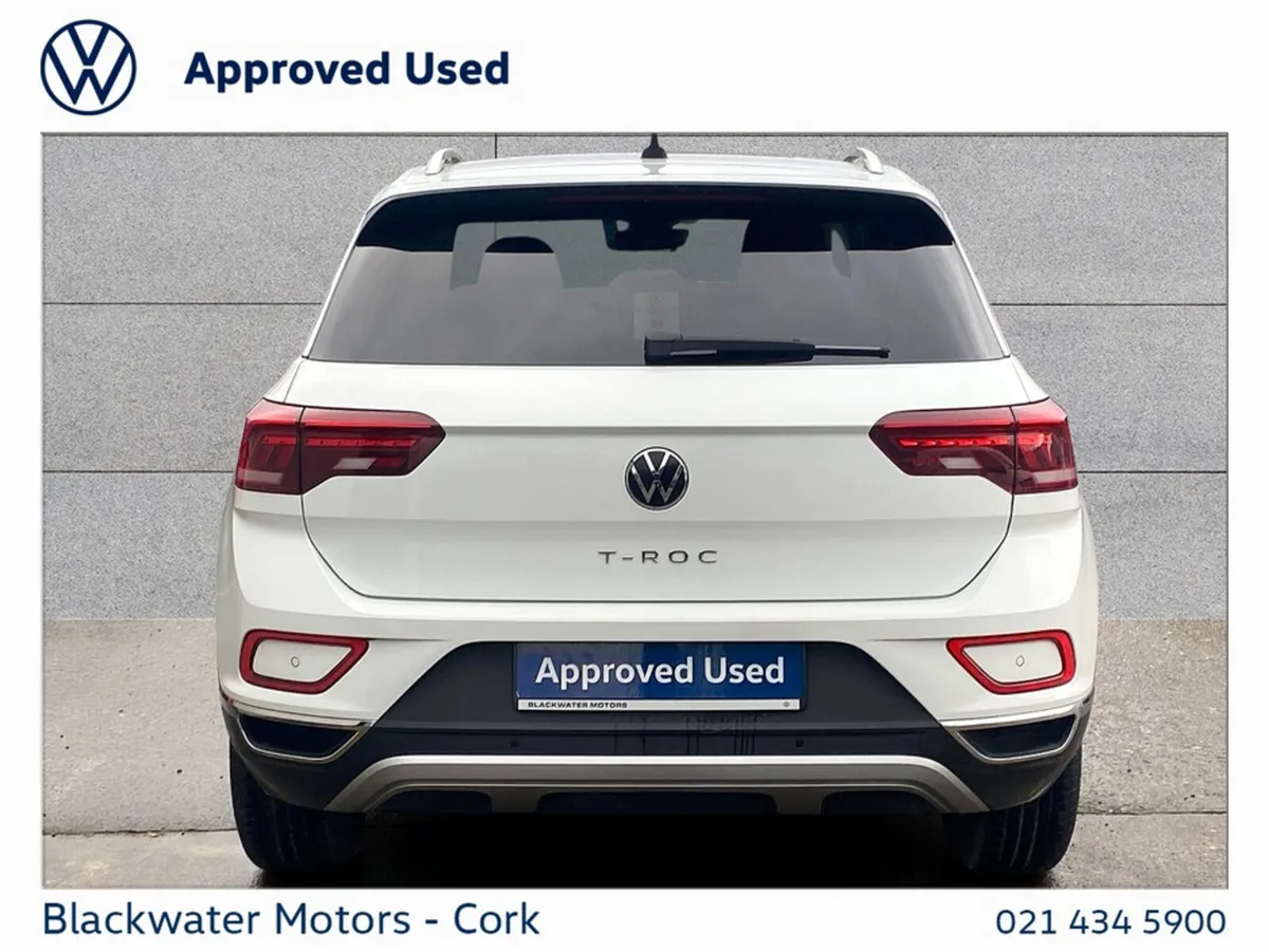 Volkswagen T-Roc SUV, Petrol, 2023, White