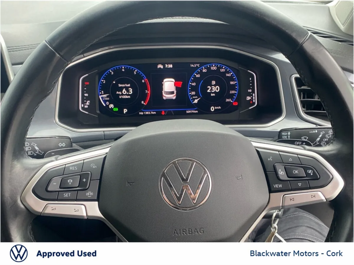Volkswagen T-Roc SUV, Petrol, 2023, White