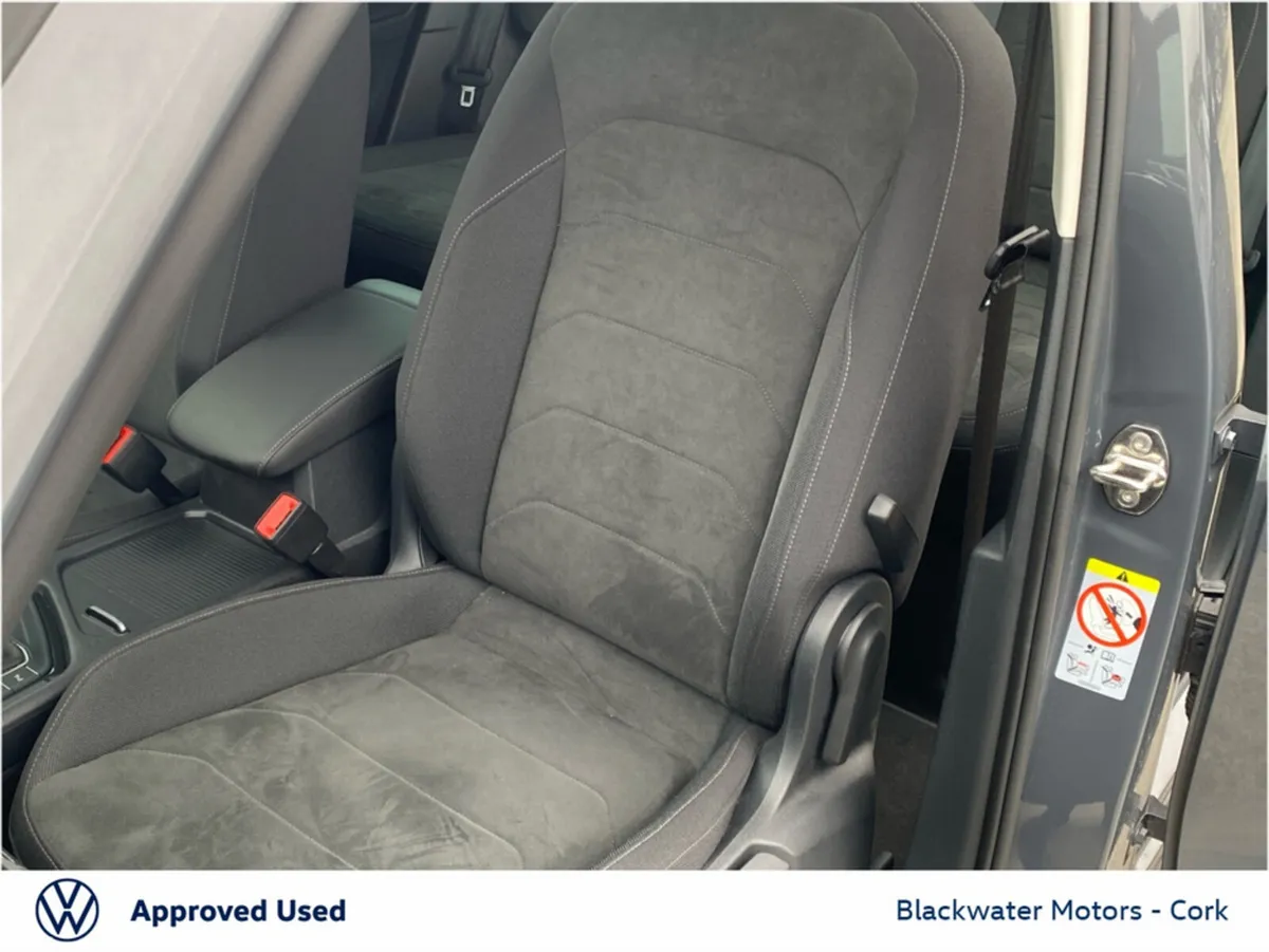 Volkswagen Tiguan SUV, Diesel, 2023, Grey