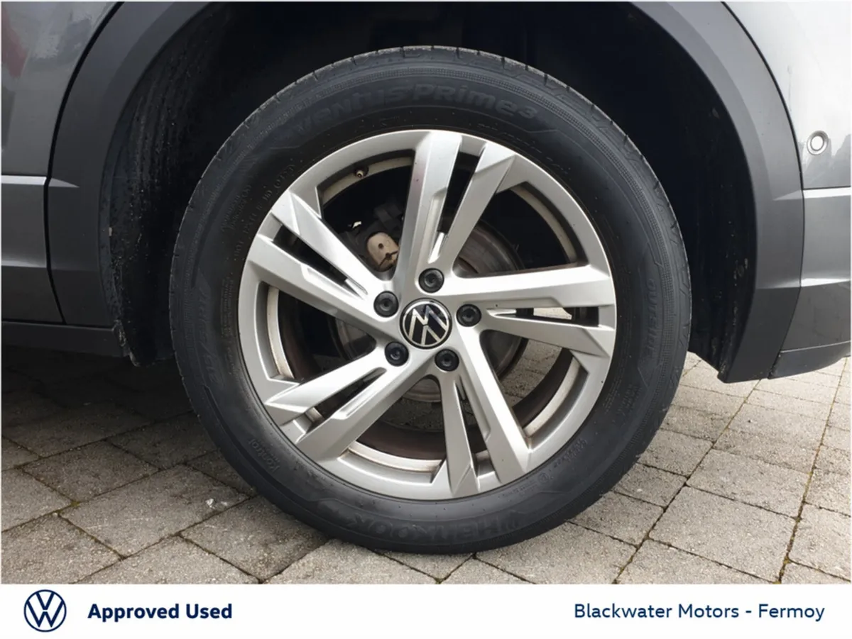Volkswagen T-Roc SUV, Petrol, 2023, Black