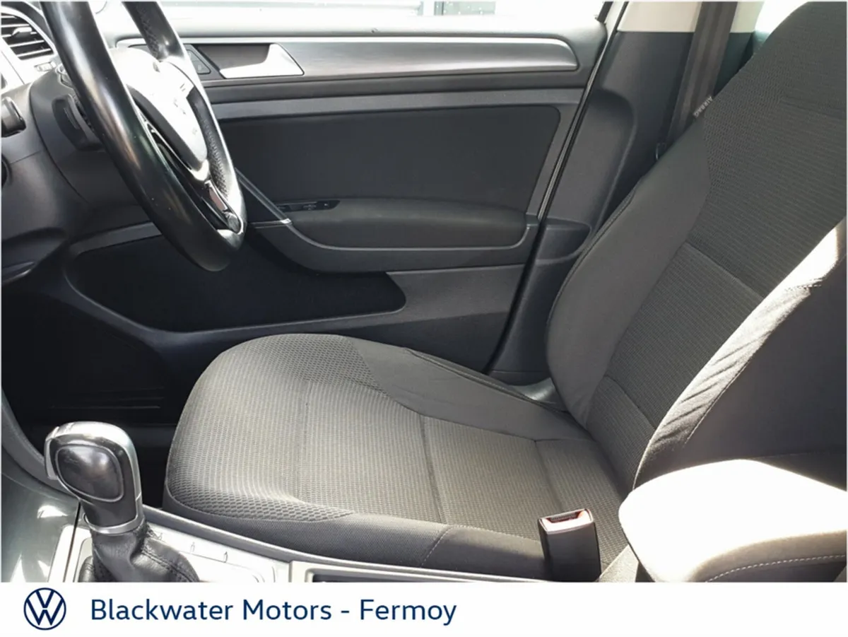 Volkswagen Golf Hatchback, Petrol, 2018, White