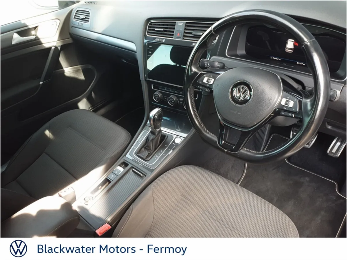 Volkswagen Golf Hatchback, Petrol, 2018, White