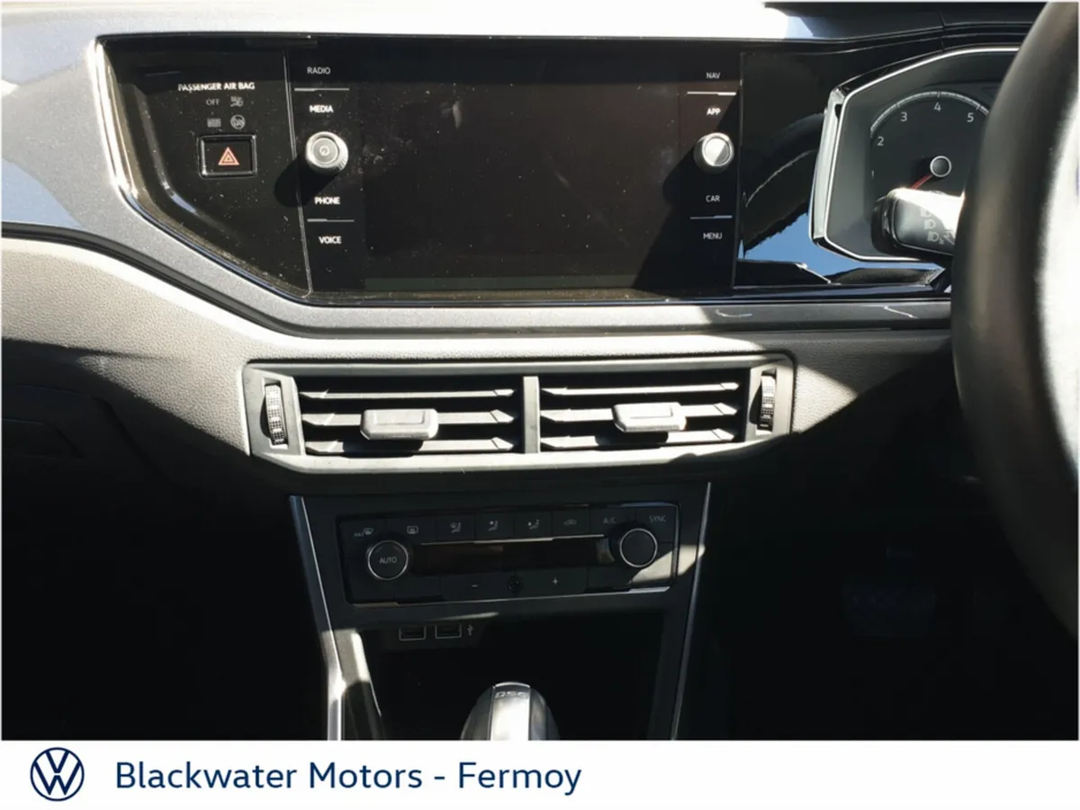 Volkswagen Polo Hatchback, Petrol, 2018, Orange