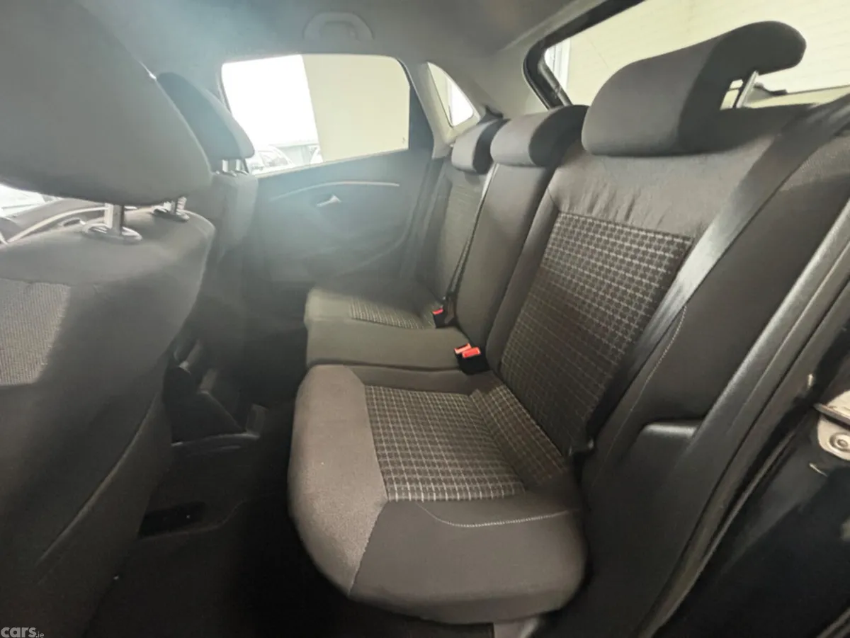 Volkswagen Polo Hatchback, Petrol, 2015, Black
