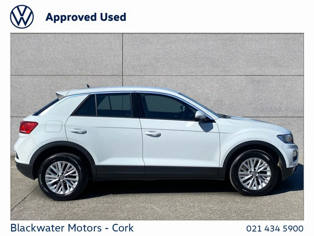Volkswagen T-Roc Estate, Petrol, 2018, White