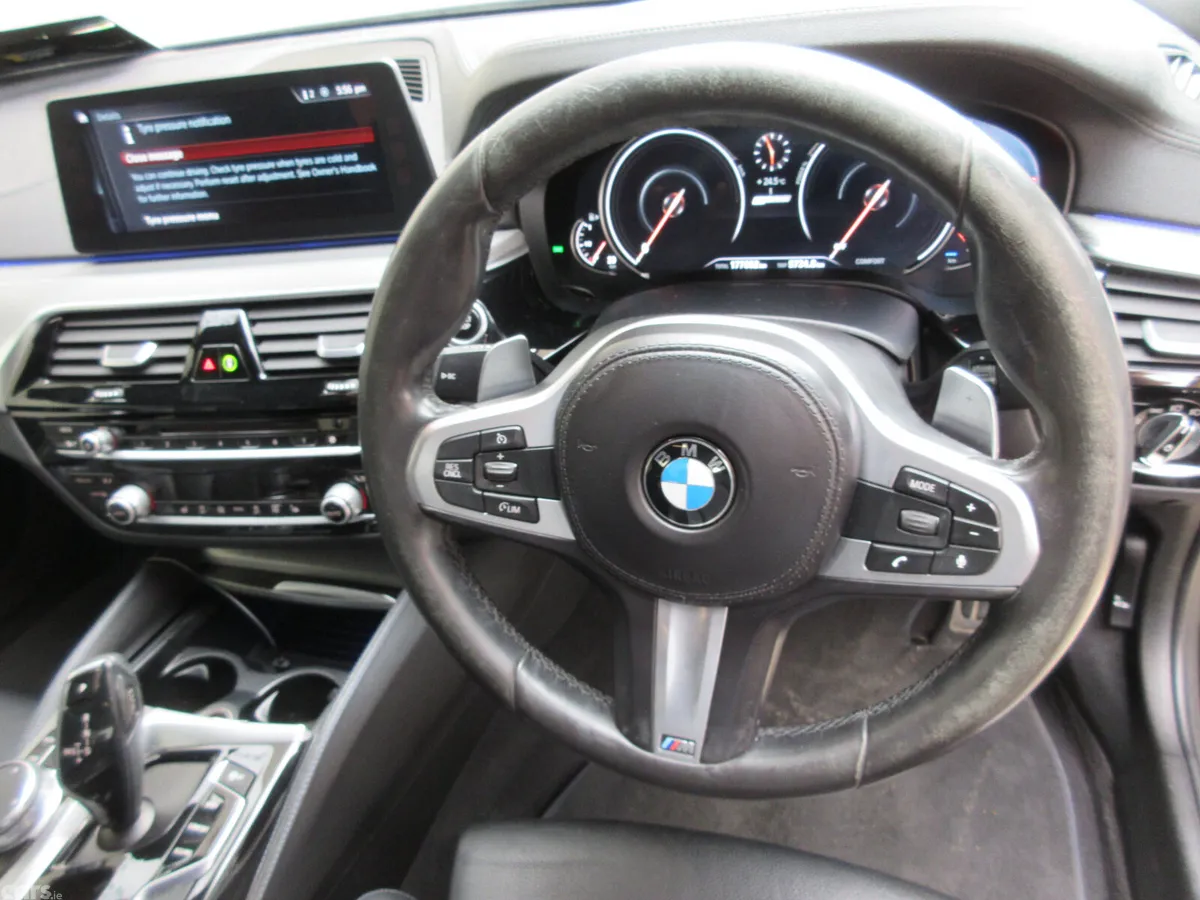 BMW 5-Series Saloon, Petrol Plug-in Hybrid, 2018, Black