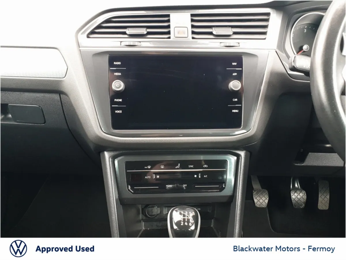 Volkswagen Tiguan SUV, Diesel, 2023, White