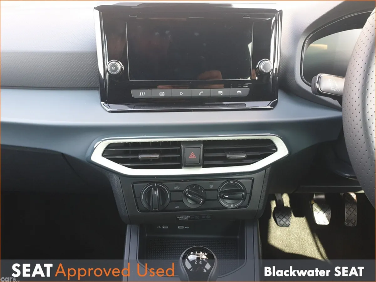 SEAT Ibiza Hatchback, Petrol, 2026, White