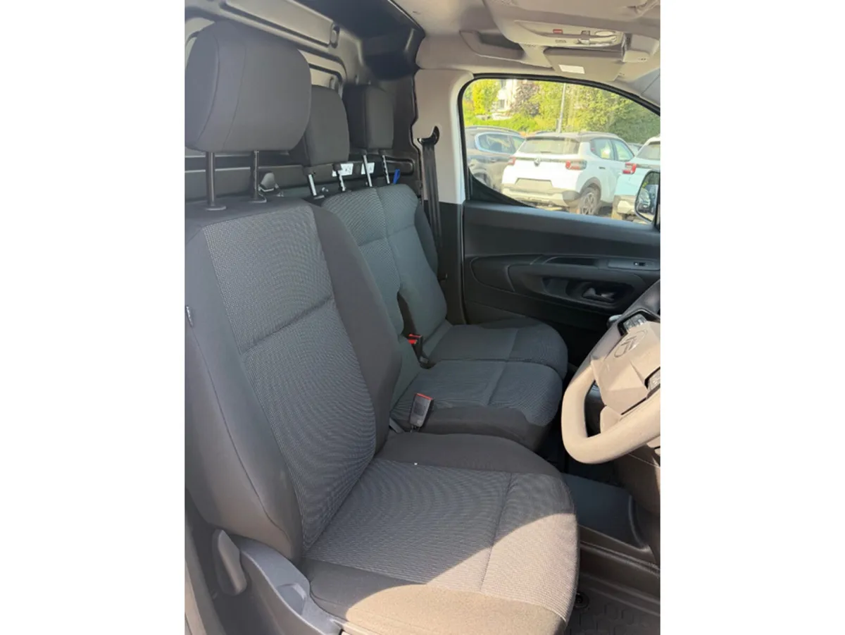 Citroen Berlingo Van, Diesel, 2026, White