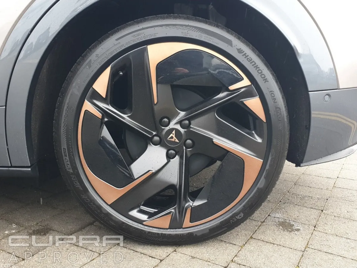 Cupra Tavascan Hatchback, Electric, 2026, Yellow
