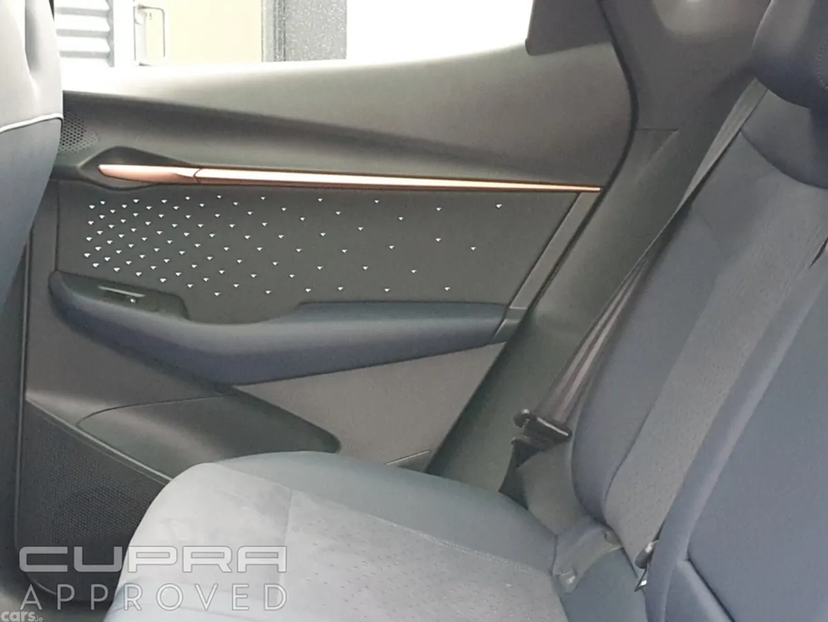 Cupra Tavascan Hatchback, Electric, 2026, Yellow