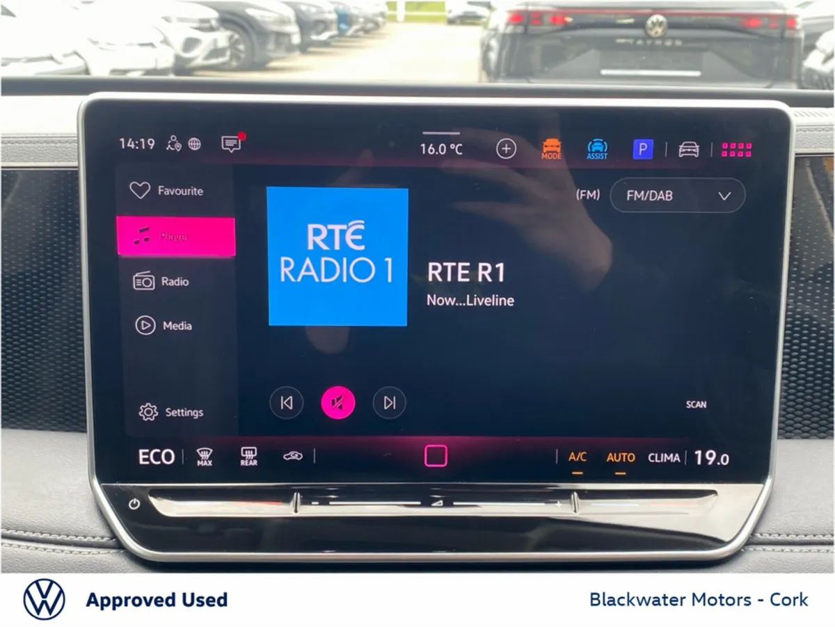 Volkswagen Tiguan SUV, Petrol Plug-in Hybrid, 2025, Black