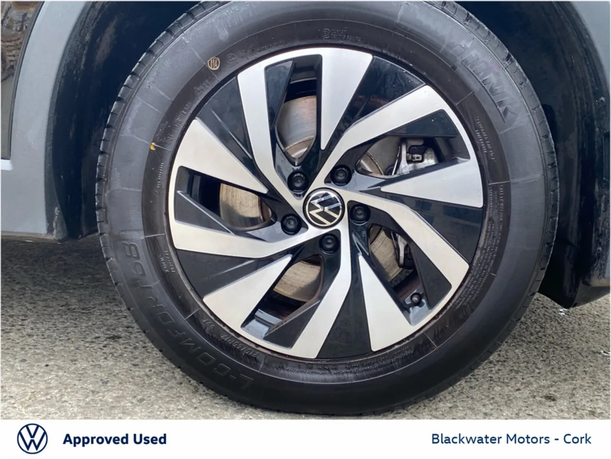 Volkswagen Tiguan SUV, Petrol Plug-in Hybrid, 2025, Black