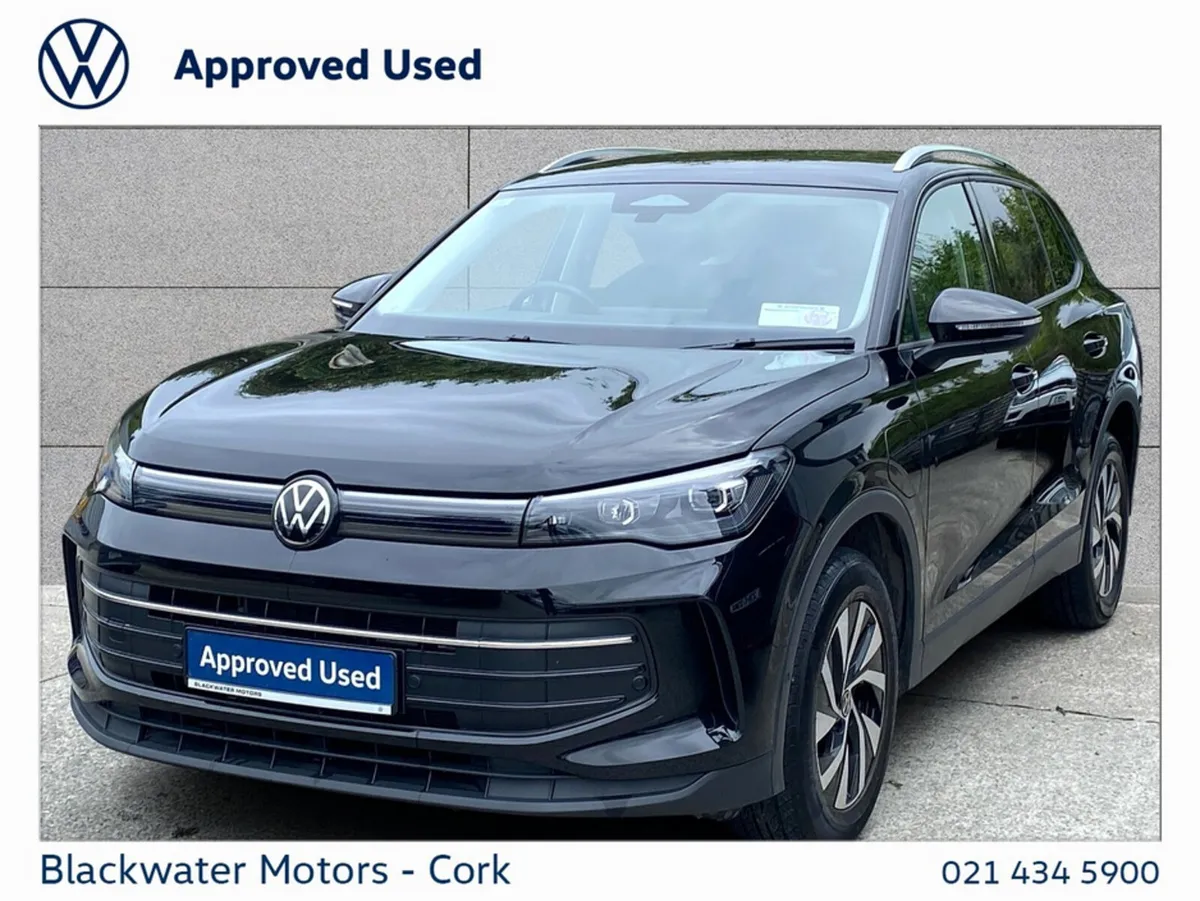 Volkswagen Tiguan SUV, Petrol Plug-in Hybrid, 2025, Black