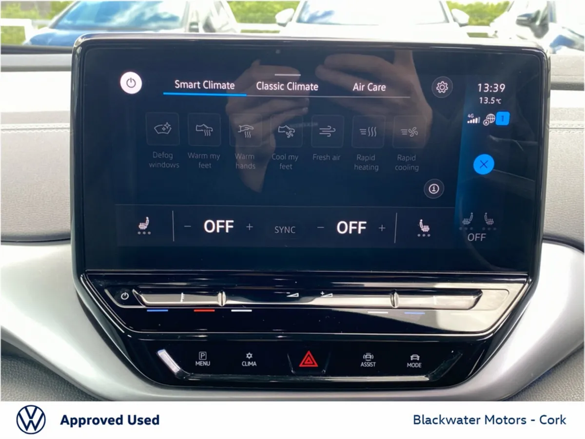 Volkswagen ID.4 Hatchback, Electric, 2023, Black