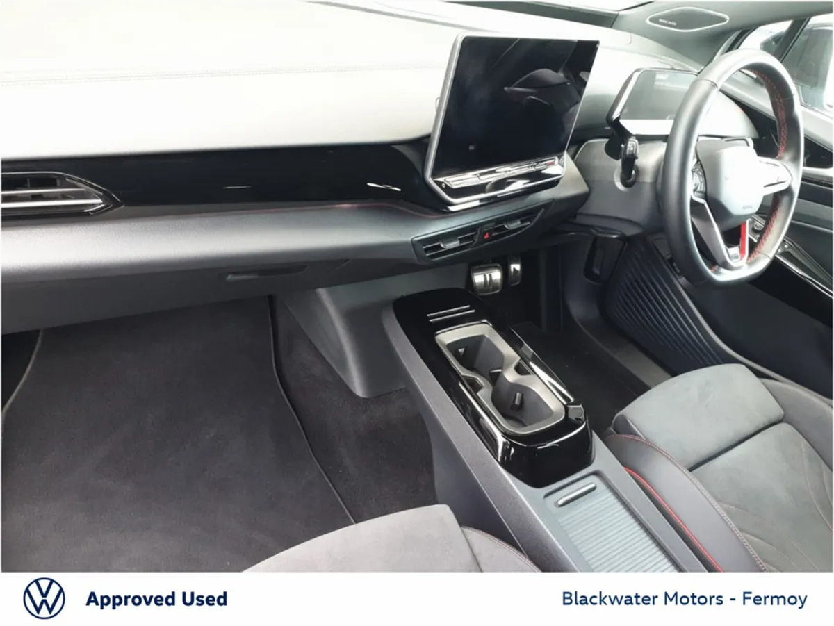 Volkswagen ID.4 Hatchback, Electric, 2025, Black