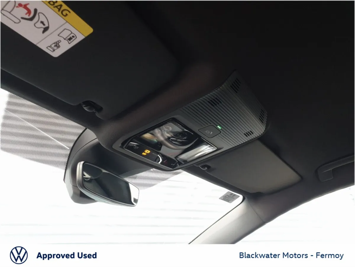 Volkswagen ID.4 Hatchback, Electric, 2025, Black