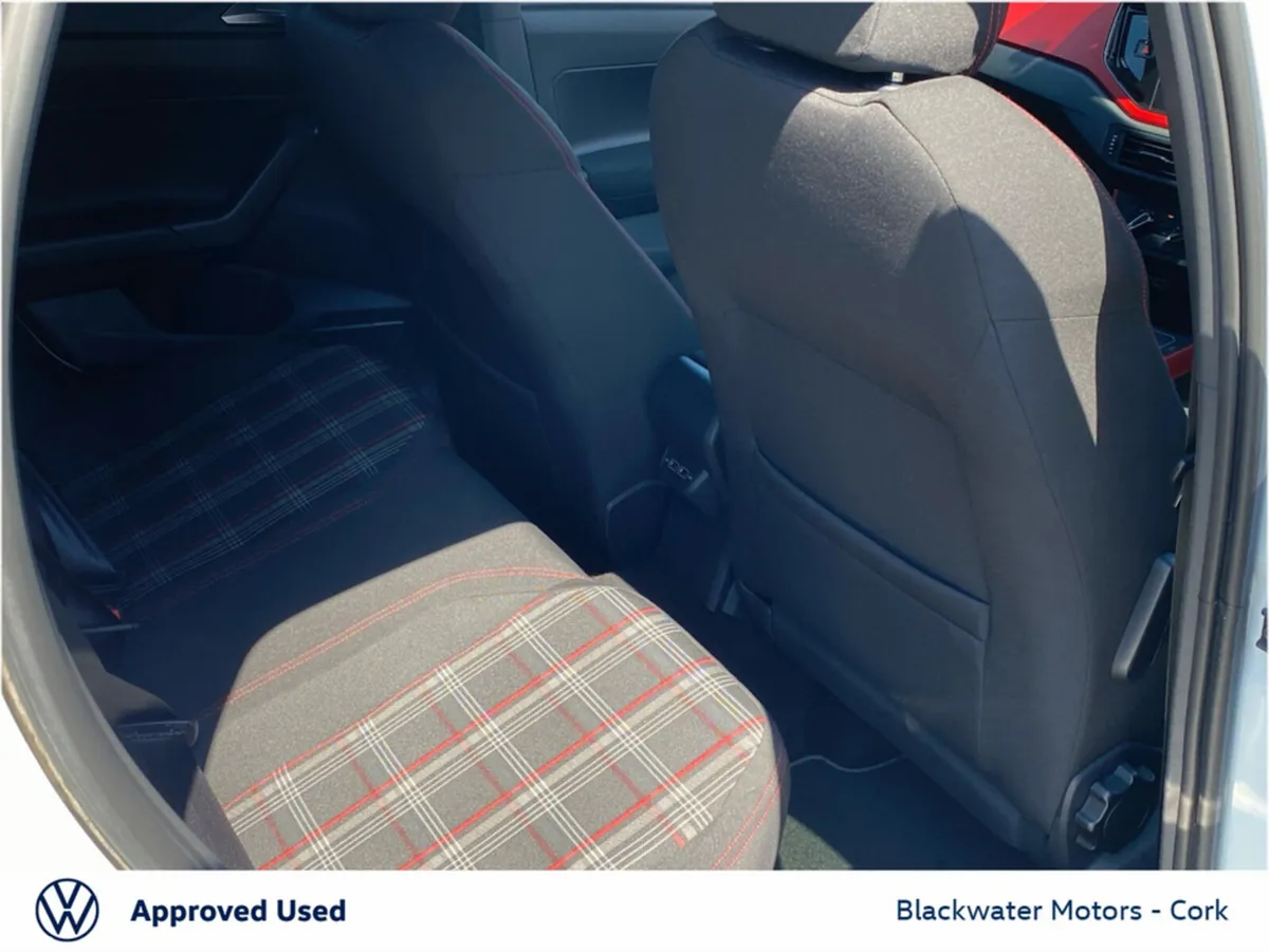 Volkswagen Polo Hatchback, Petrol, 2019, White