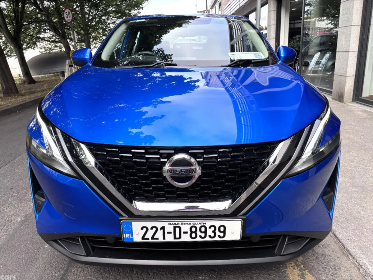 Nissan Qashqai MPV, Petrol, 2022, Blue