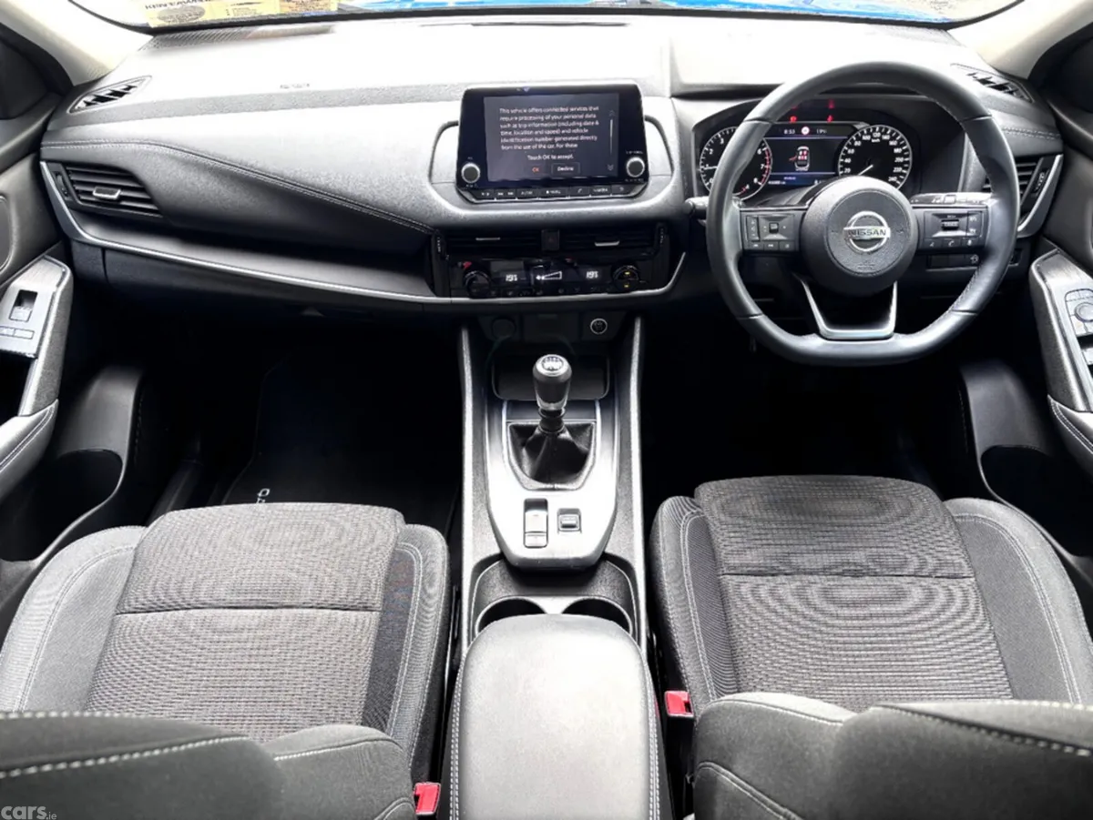 Nissan Qashqai MPV, Petrol, 2022, Blue