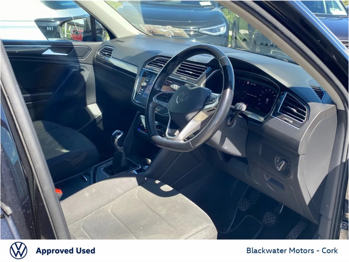 Volkswagen Tiguan Estate, Diesel, 2021, Black